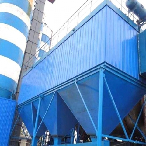 根据新疆布袋除尘器应用采用槽式运输机